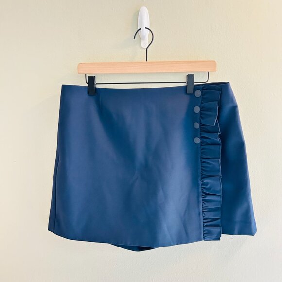 Tory Burch Tech Twill Golf Skort Size XL Navy Blue Ruffle Skirt Shorts Sporty - Picture 3 of 14
